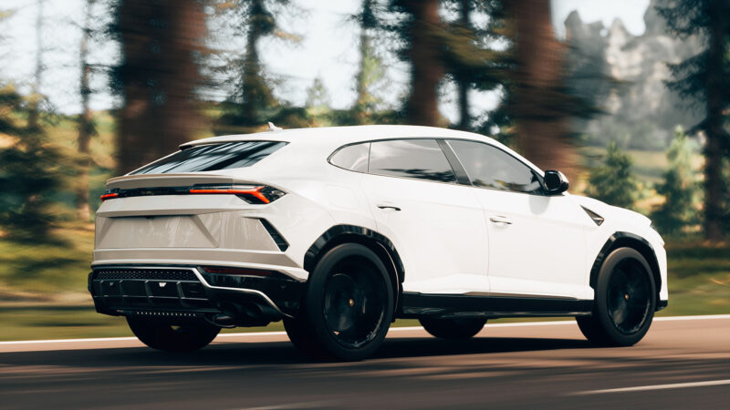 White Lamborghini Urus