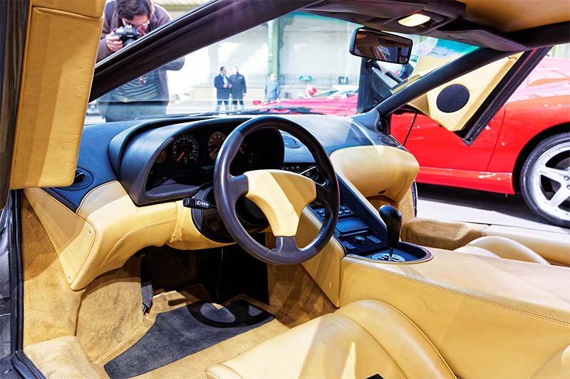 Tan interior of a Lamborghini Diablo