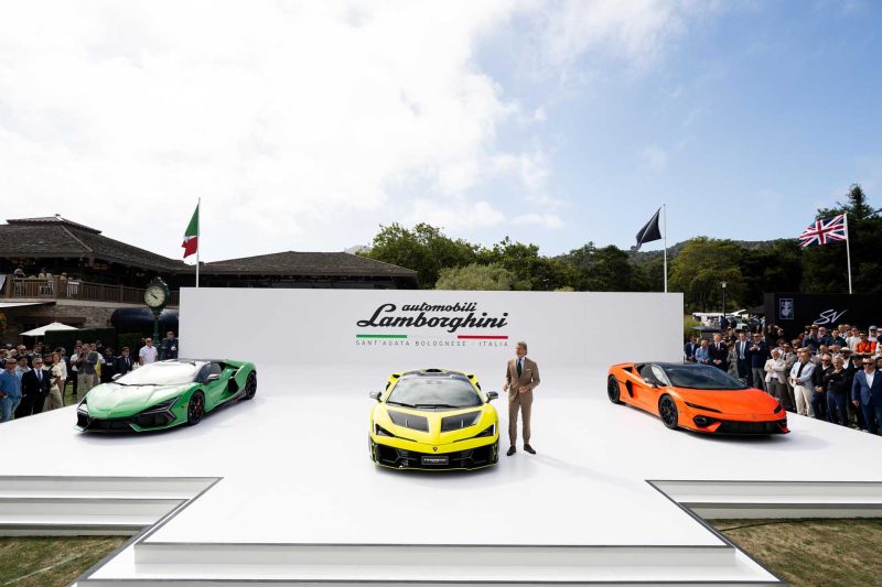 Photo of yellow Lamborghini Femoneno with the Revuelto and Temerario